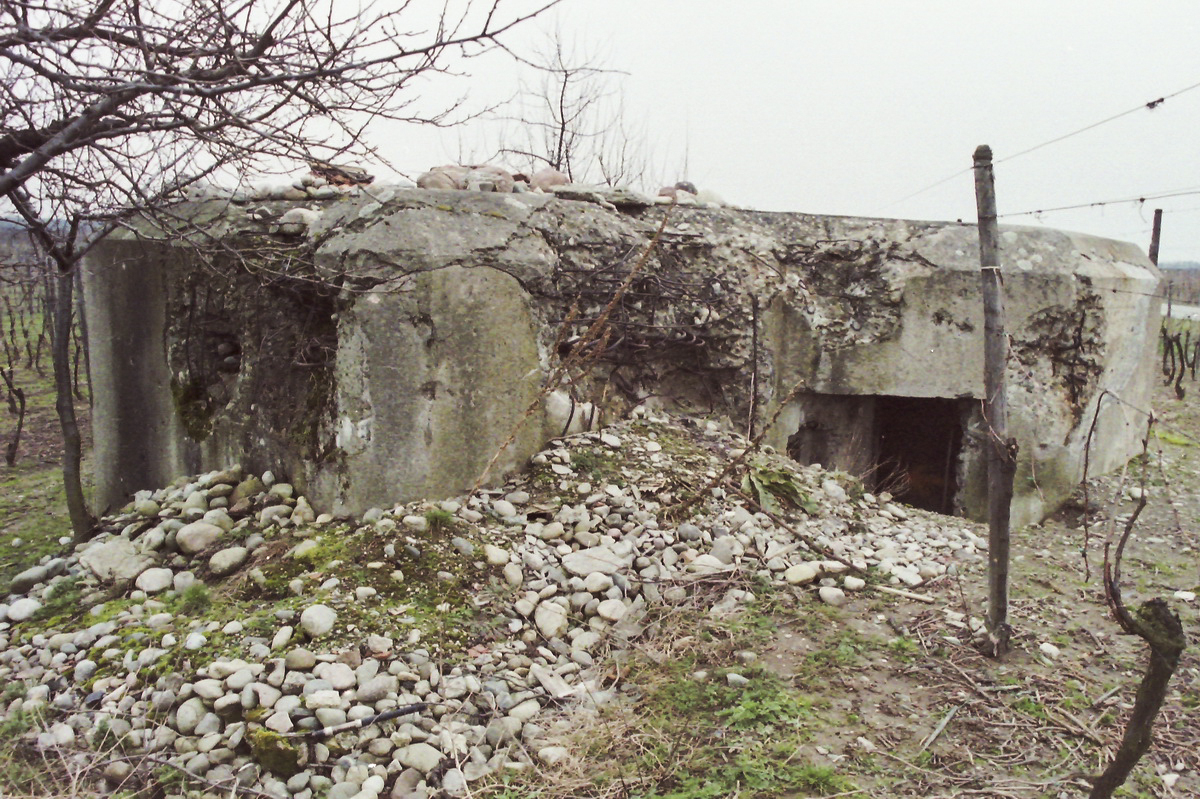 Ligne Maginot - BENNWIHR EST - (Blockhaus pour arme infanterie) - 