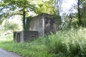 Ligne Maginot - BREITSAND 6 - (Blockhaus pour arme infanterie) - Vue arrière
Le blockhaus flanquant par dessus la digue et l'entrée accolée