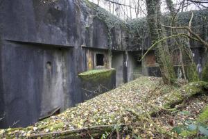 Ligne Maginot - HOCHWALD - (Ouvrage d'artillerie) - Bloc 3
Coffre de contrescarpe du fossé antichar de l'ouvrage Est