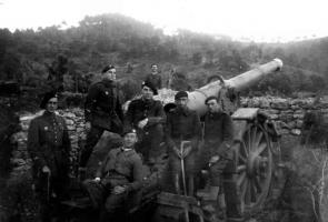 Ligne Maginot - FONTBONNE (4°BIE 157°RAP) - (Position d'artillerie préparée) - Une des pièces et son équipe