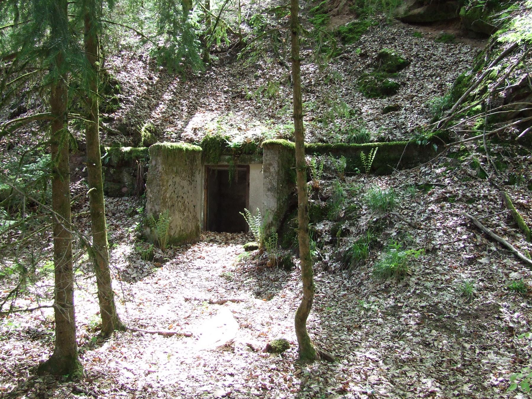 Ligne Maginot - ROTHENBOURG - (Casemate d'infanterie) - Des niches à matériels ou à mines