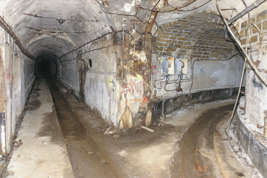 Ligne Maginot - SOETRICH - A11 - (Ouvrage d'artillerie) - Croisement de galeries au niveau de l'usine électrique