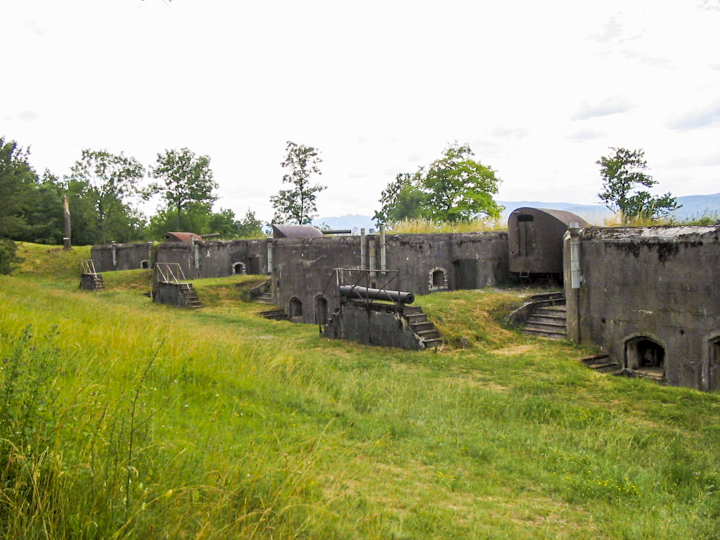 Ligne Maginot - Batterie d'artillerie des PAYSANS - Batterie similaire (Fort de Mutzig)