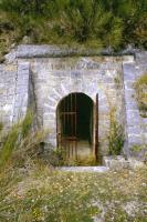 Ligne Maginot - Le fort de PICCIARVET - Entrée de l'autre magasin d'artillerie, sous le sommet