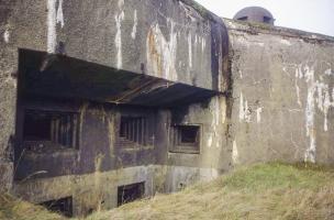Ligne Maginot - BOIS DU FOUR - A5 - (Ouvrage d'infanterie) - Les créneaux des chambres de tir Est