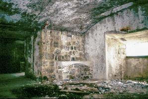 Ligne Maginot - JANUS - (Ouvrage d'artillerie) - Le bloc 8
L'une des casemates pour canon de 95 de marine.