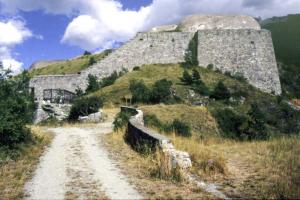 Ligne Maginot - Le Fort du REPLATON - Vue générale - coté sud-ouest
