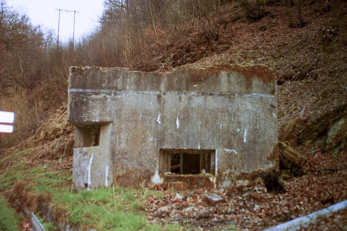 Ligne Maginot - MF2 - B - ESPERANCE (HAUTES RIVIERES) - (Poste GRM - Maison Forte) - Pris en 2005.