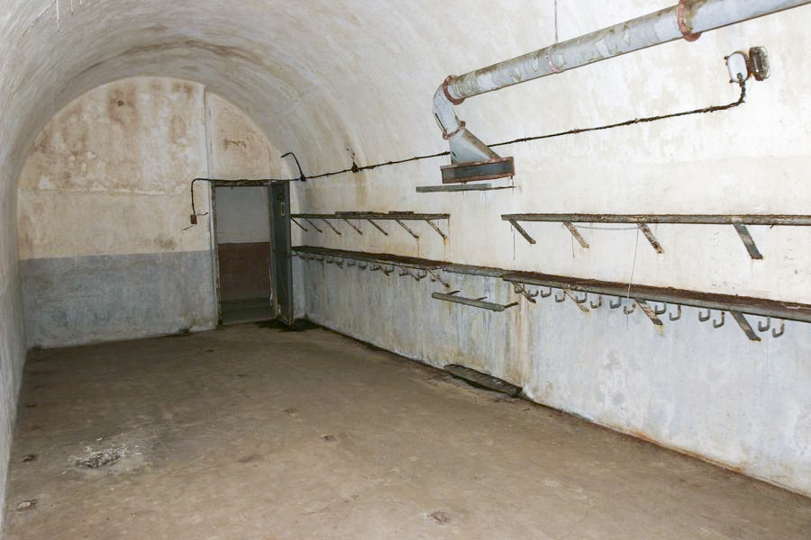 Ligne Maginot - BOIS d'ESCHERANGE - X3 (Quartier Kanfen - I/169°RIF) ( Abri ) - Chambrée troupe