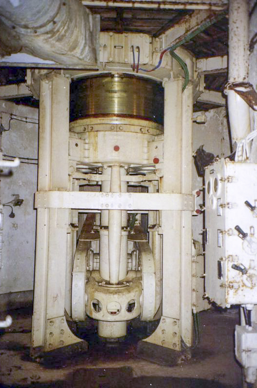 Ligne Maginot - ROCHE LA CROIX (RLC) - (Ouvrage d'artillerie) - Bloc 5
Tourelle 75/33