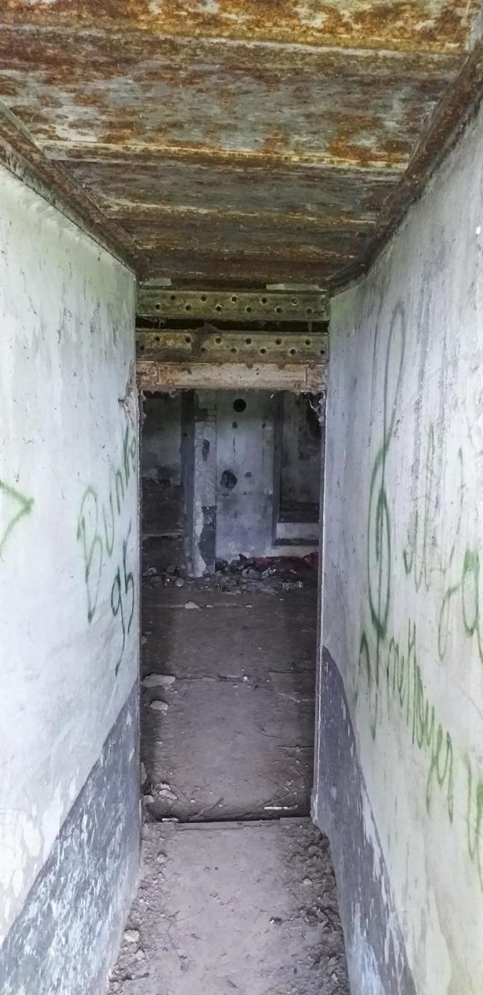 Ligne Maginot - 27BIS/3 - OBERWEIDT - (Casemate d'infanterie - double) - Couloir de l'entrée