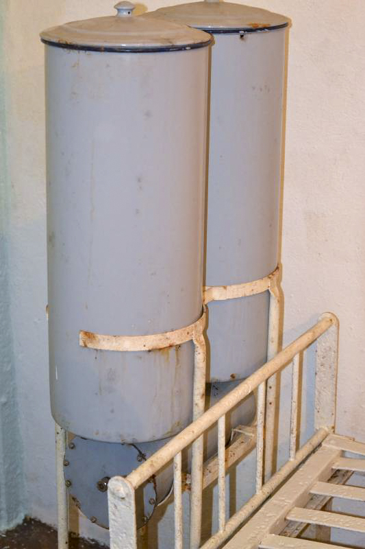 Ligne Maginot - BOIS KARRE - A12 - (Ouvrage d'infanterie) - Infirmerie - Stérilisateur MJ