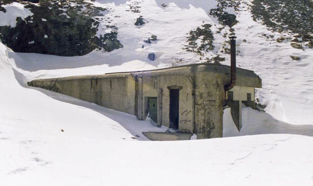 Ligne Maginot - Ouvrage d'artillerie du PAS du ROC - L'entrée de l'ouvrage