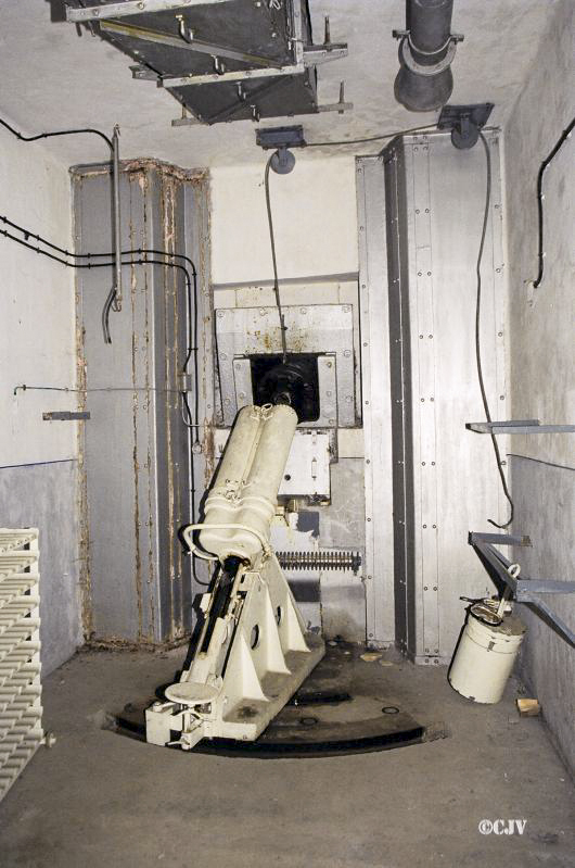 Ligne Maginot - Ouvrage d'artillerie de SAINT ANTOINE - Bloc 1
Etage intermédiaire
Chambre de tir Est pour mortier de 81