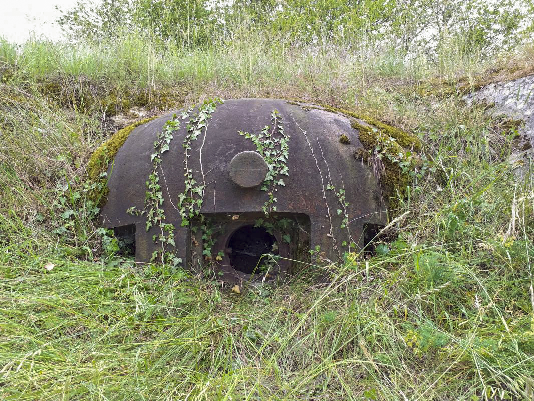 Ligne Maginot - BOIS de HOFFEN Ouest ( Casemate d'infanterie ) - Cloche JM