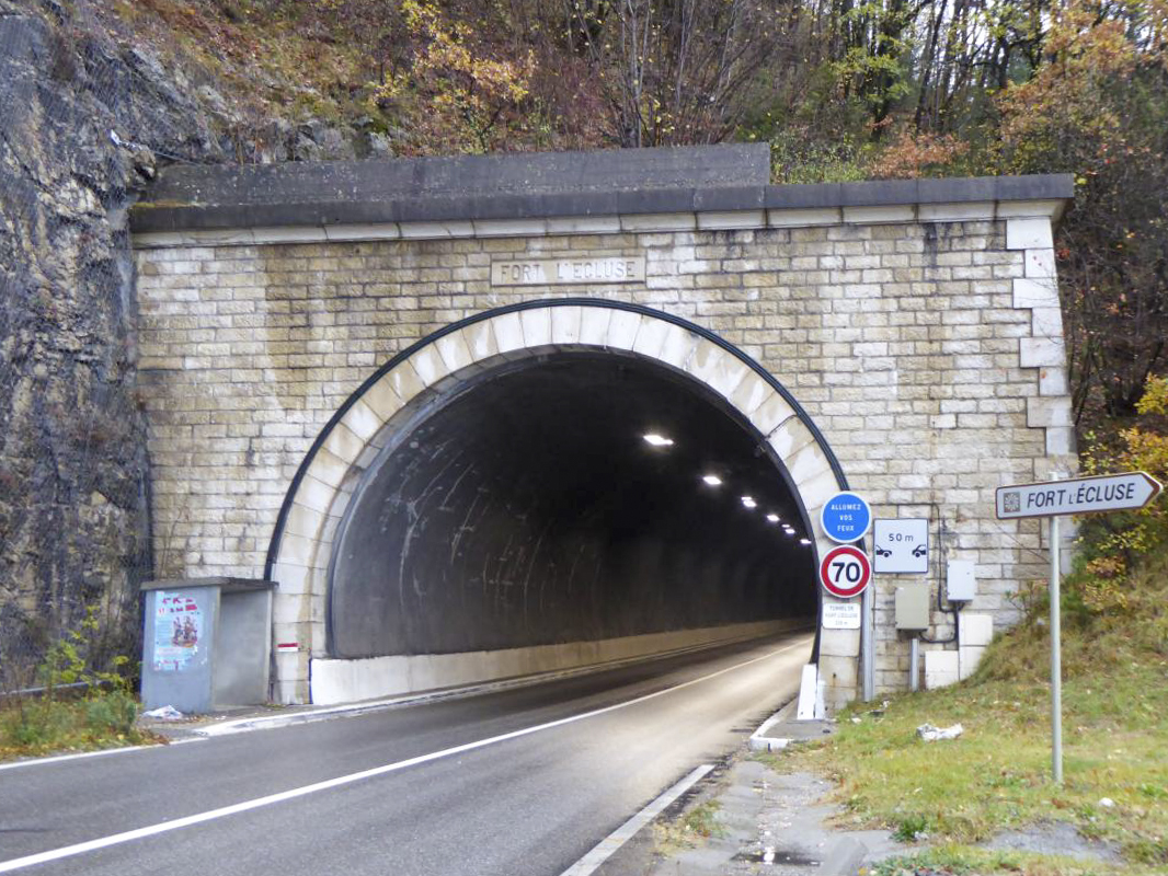Ligne Maginot - TUNNEL DE L'ECLUSE - (DMP - Dispositif de Mine Permanent) - Entrée du tunnel aujourd'hui