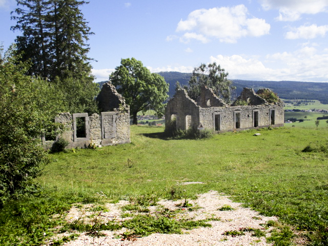 Ligne Maginot - FORT DE SAINT ANTOINE - (Position d'artillerie préparée) - Ruines situées à proximité du fort Saint-Antoine