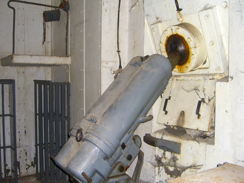 Ligne Maginot - FLAUT - (Ouvrage d'artillerie) - Bloc 2
Un des mortiers