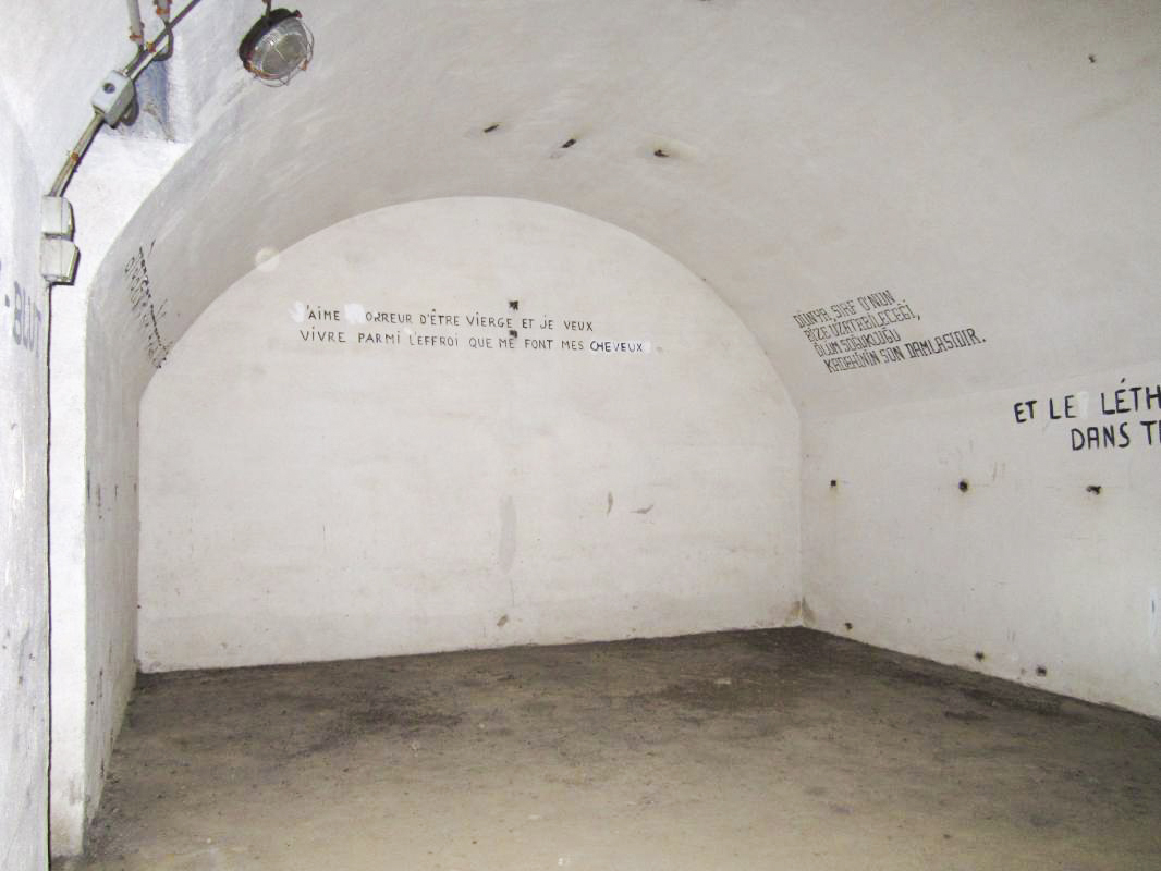 Ligne Maginot - I12 - (Abri) - Une des salles de l'abri