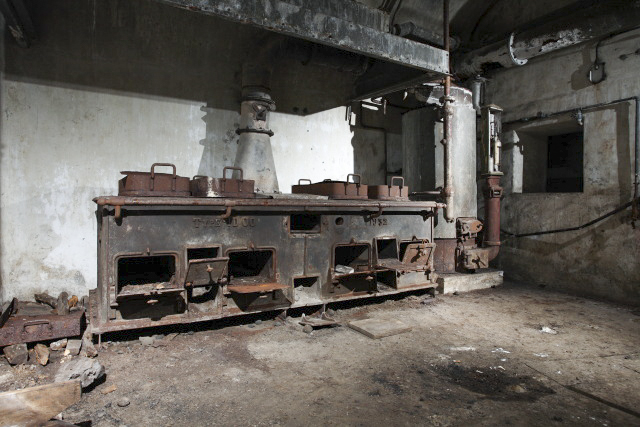 Ligne Maginot - BOIS d'ESCHERANGE - X3 (Quartier Kanfen - I/169°RIF) ( Abri ) - La cuisiniére à charbon