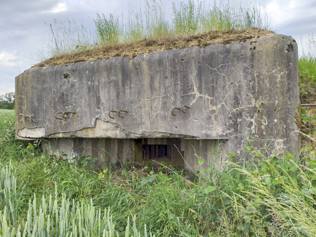 Ligne Maginot - HECKENMUEHLE Centre (Blockhaus pour arme infanterie) - Créneau mitrailleuse