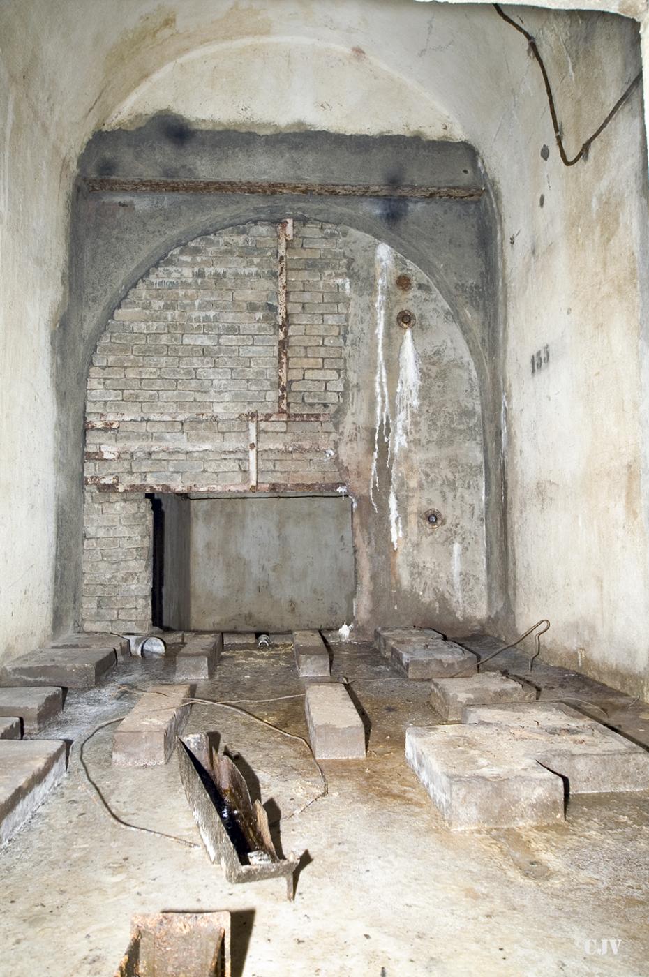 Ligne Maginot - LATIREMONT - A3 - (Ouvrage d'artillerie) - Bloc 6
L'espace ou était le réceptacle des douilles