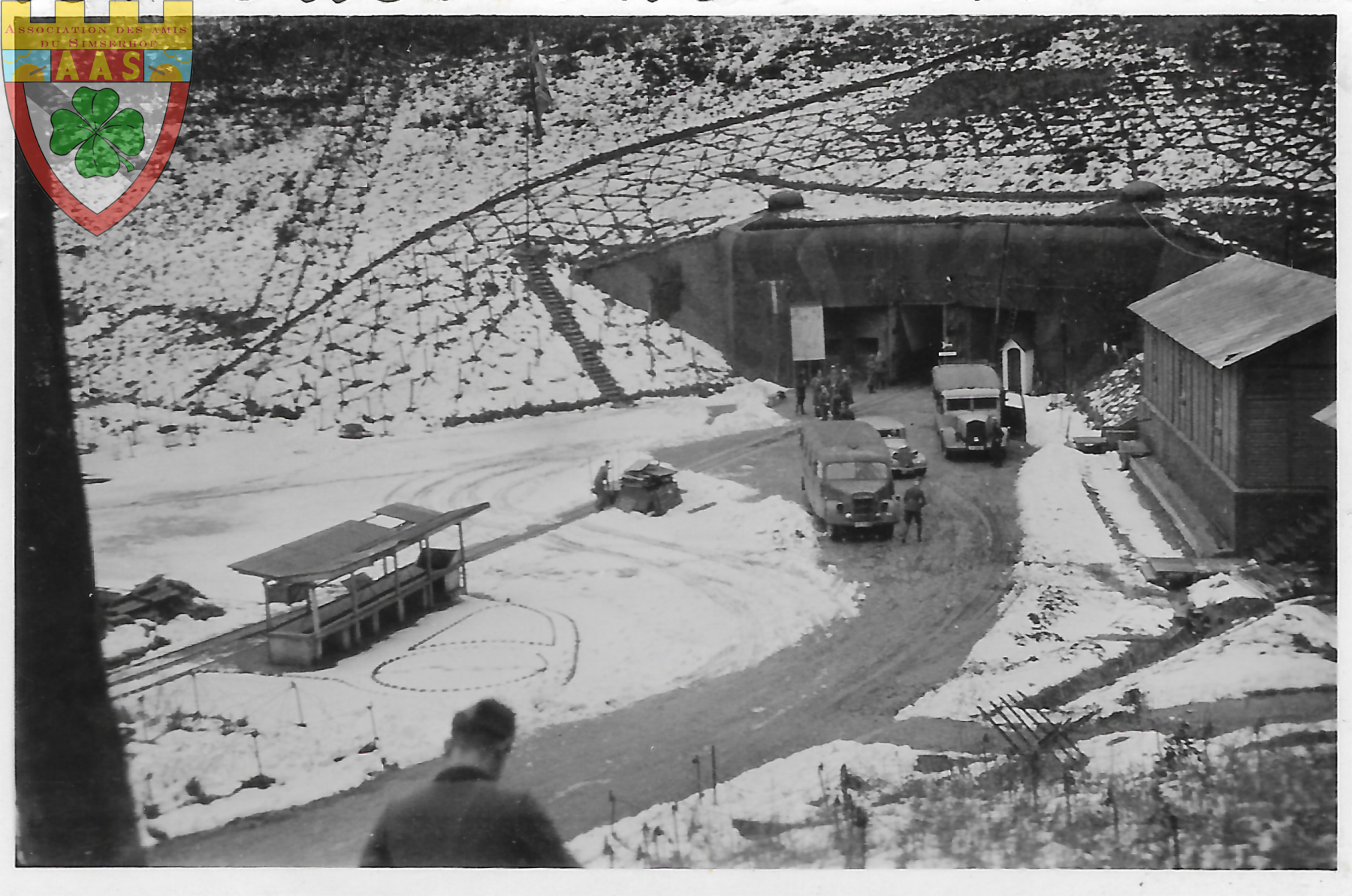 Ligne Maginot - SIMSERHOF - (Ouvrage d'artillerie) - Entrée des munitions du Simserhof sous la neige en hiver.