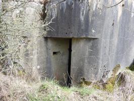 Ligne Maginot - AB25 - (Blockhaus pour canon) - L'entrée du blockhaus.