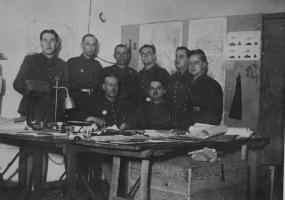 Ligne Maginot - Les officiers des 2e et 3e Bureaux du SFT - Les officiers des 2e et 3e Bureaux du SFT au fort d