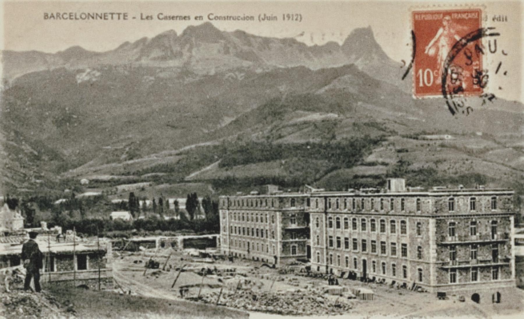 Ligne Maginot - CASERNE JACQUEMOT (QUARTIER CRAPLET - 15° BCA) - (Casernement) - Les Casernes en construction (juin 1912)