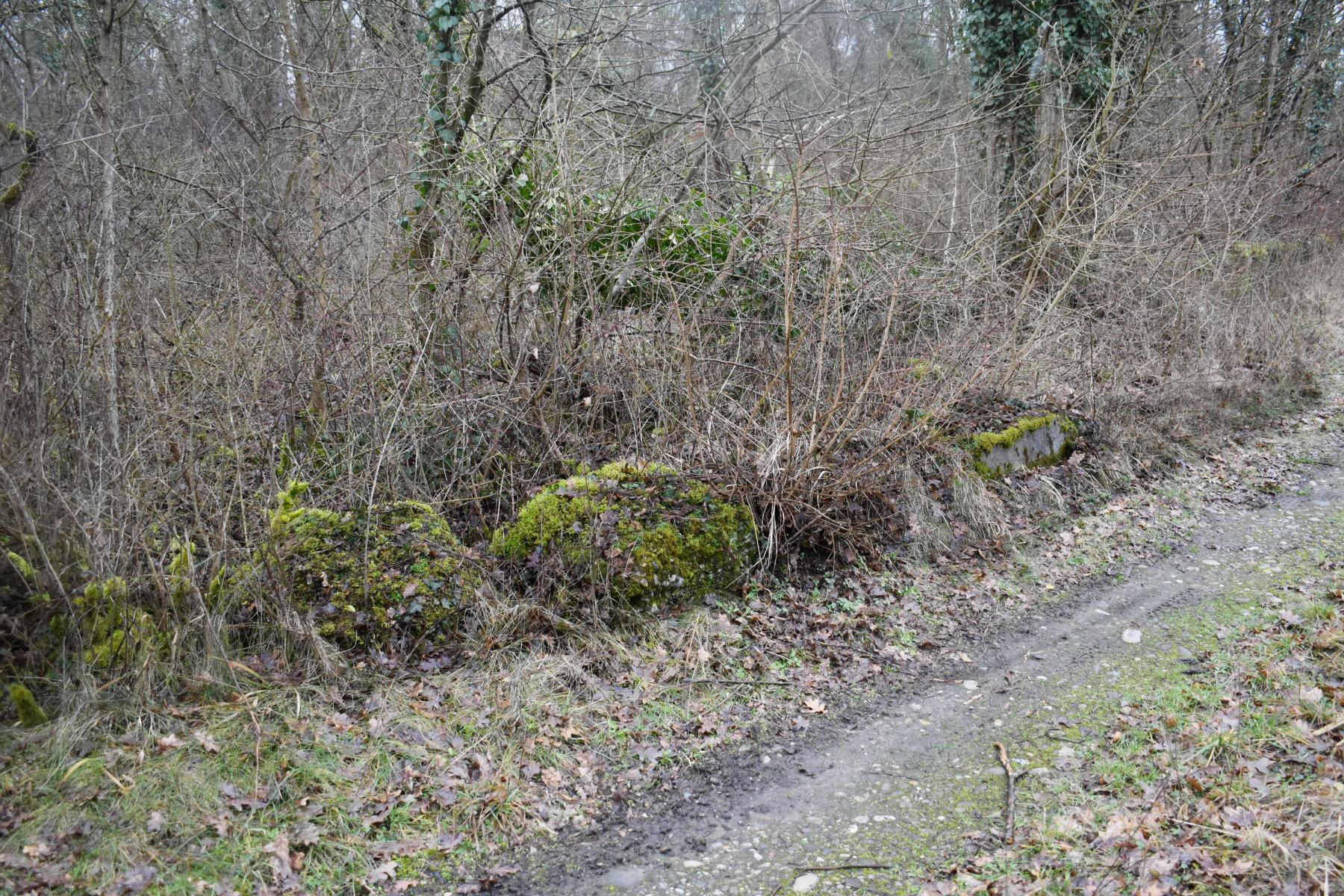 Ligne Maginot - BAERENRAIN - (Casernement) - Mur d'enceinte