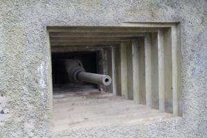 Ligne Maginot - FERMONT - A2 - (Ouvrage d'artillerie) - Entrée des munitions - Canon AC 47