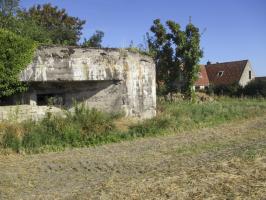 Ligne Maginot - A1 - TROIS ROIS (Blockhaus pour canon) - Blockhaus A 1 Trois Rois situé dans son environnement.