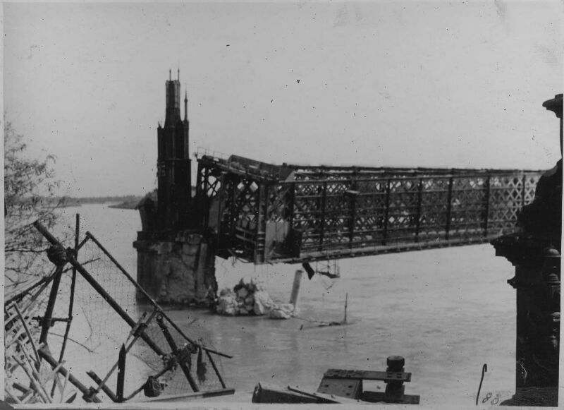 Ligne Maginot - 71SM - PONT RAIL DE KEHL - (DMP - Dispositif de Mine Permanent) - Le pont après destruction