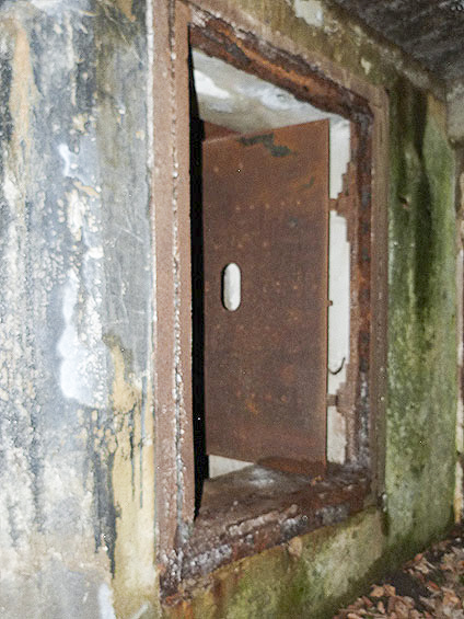 Ligne Maginot - LANGTHAL 1 - (Blockhaus pour arme infanterie) - Entrée de la chambre de tir FM
