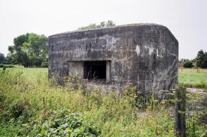 Ligne Maginot - BEF 361 - LE MAZET - (Blockhaus pour canon) - 