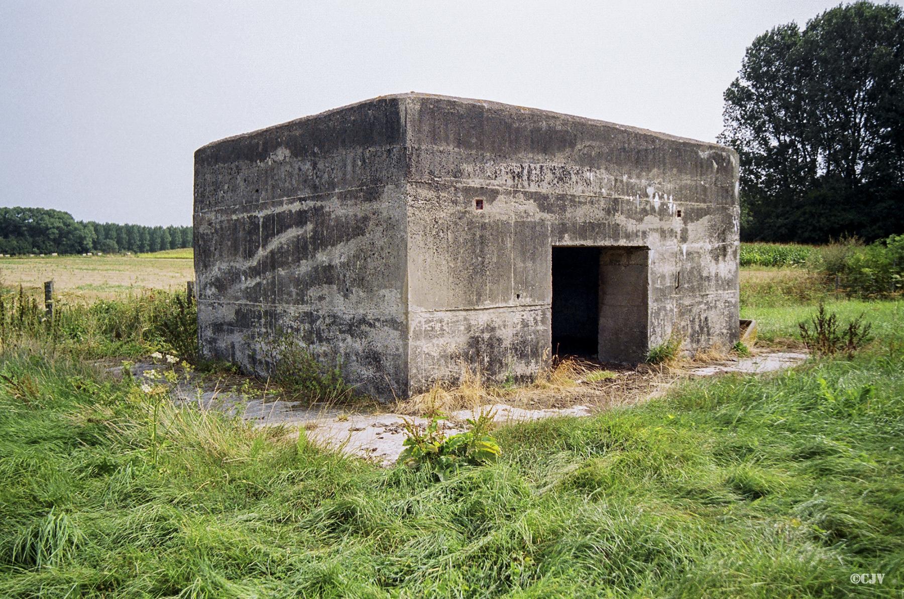 Ligne Maginot - BEF 361 - LE MAZET - (Blockhaus pour canon) - 