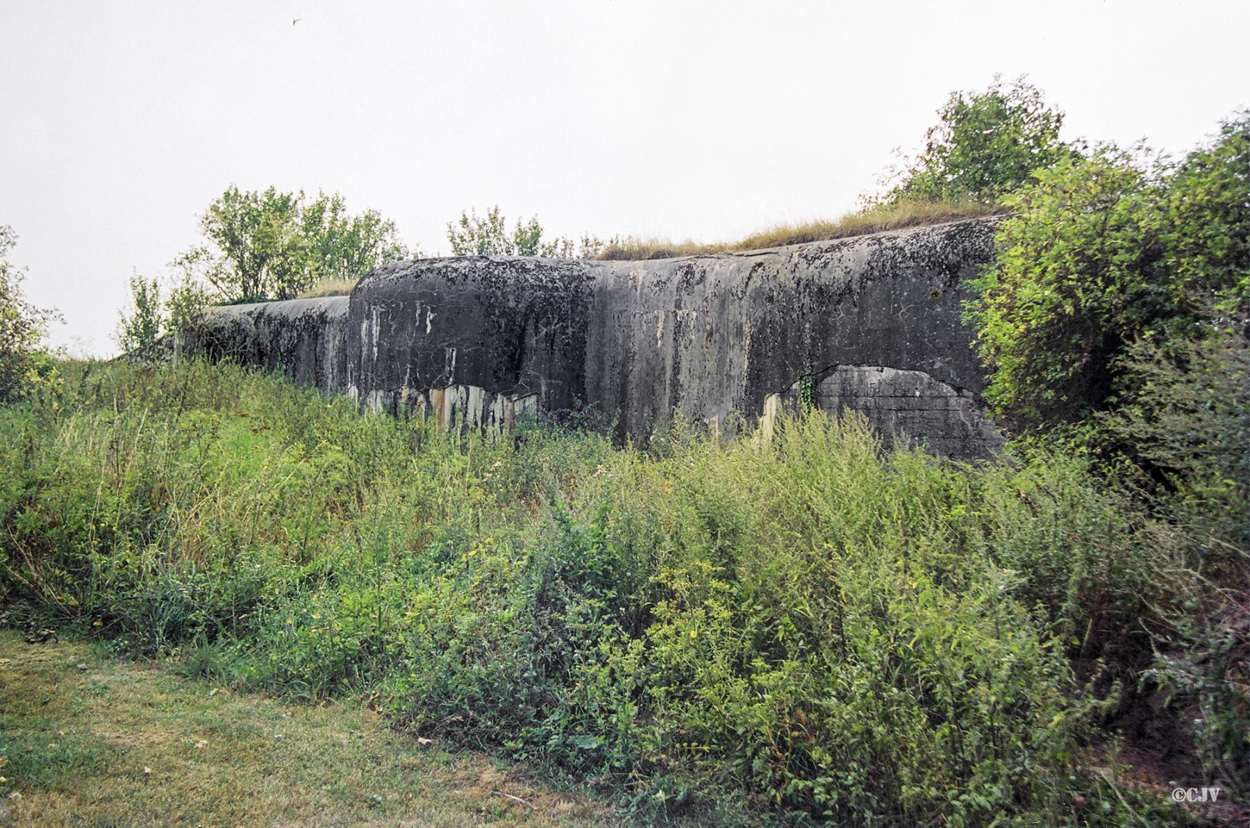 Ligne Maginot - CEZF-1 - CROIX SAINT HUBERT - (Casemate d'infanterie - double) - 