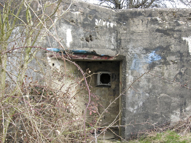 Ligne Maginot - POUHL - (Blockhaus pour arme infanterie) - L'entrée