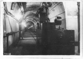 Ligne Maginot - BILLIG - A18 - (Ouvrage d'artillerie) - Galerie de l'ouvrage avec un locotracteur Vetra