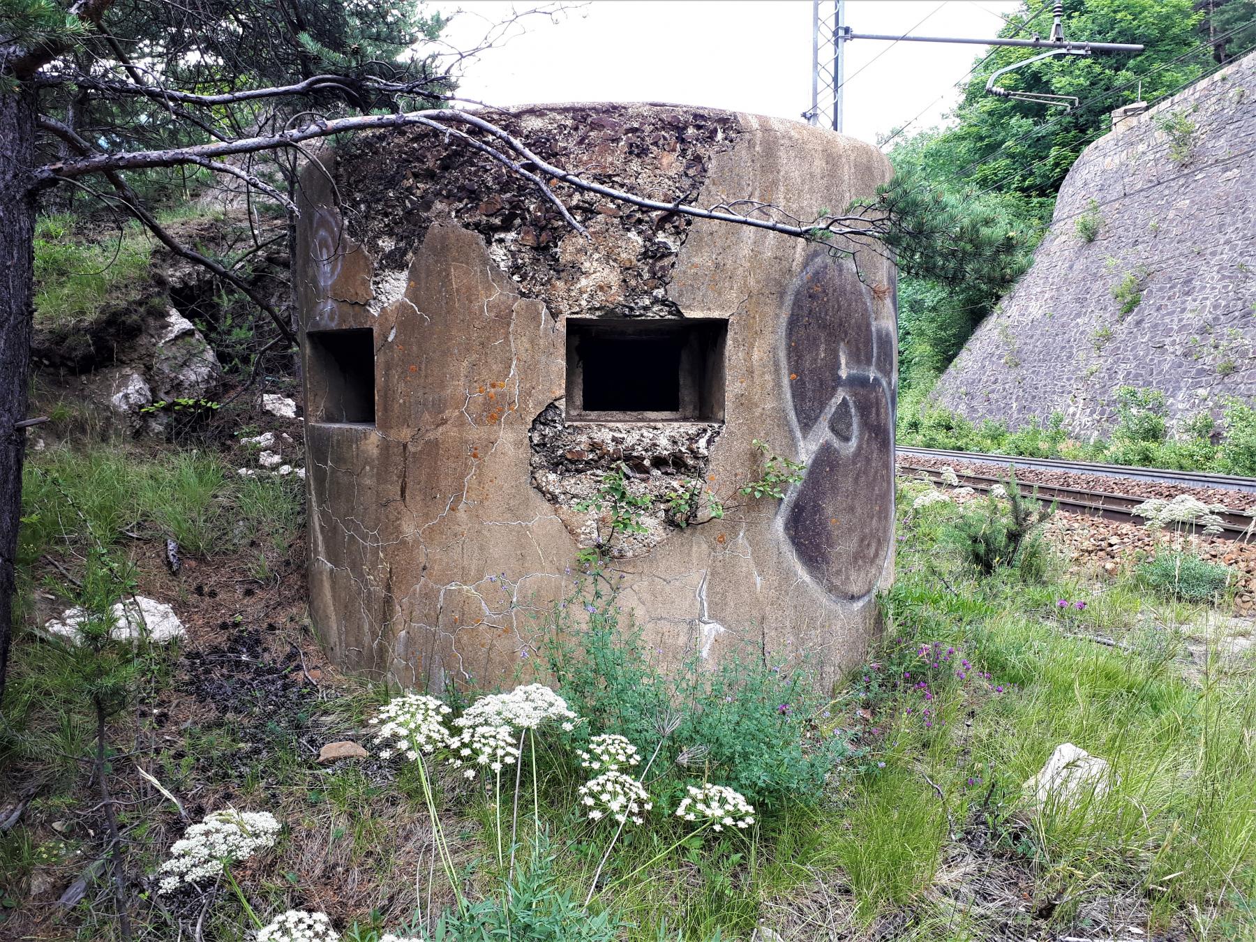 Ligne Maginot - SAINT ANTOINE 3 - (Blockhaus pour arme infanterie) - Les deux créneaux
