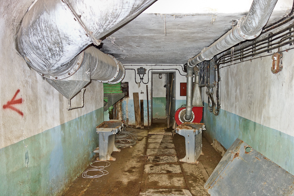 Ligne Maginot - LAVOIR - (Ouvrage d'artillerie) - Entrée des Hommes
La galerie au niveau du plan incliné