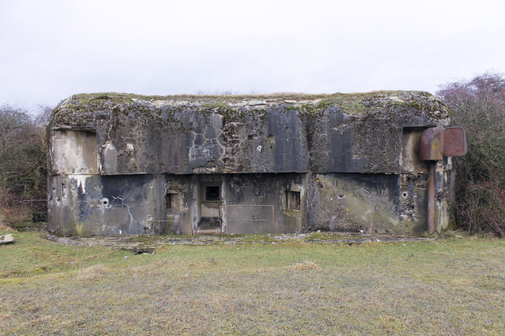 Ligne Maginot - STATION DE ROHRBACH - (Casemate d'infanterie) - La façade arrière et l'entrée