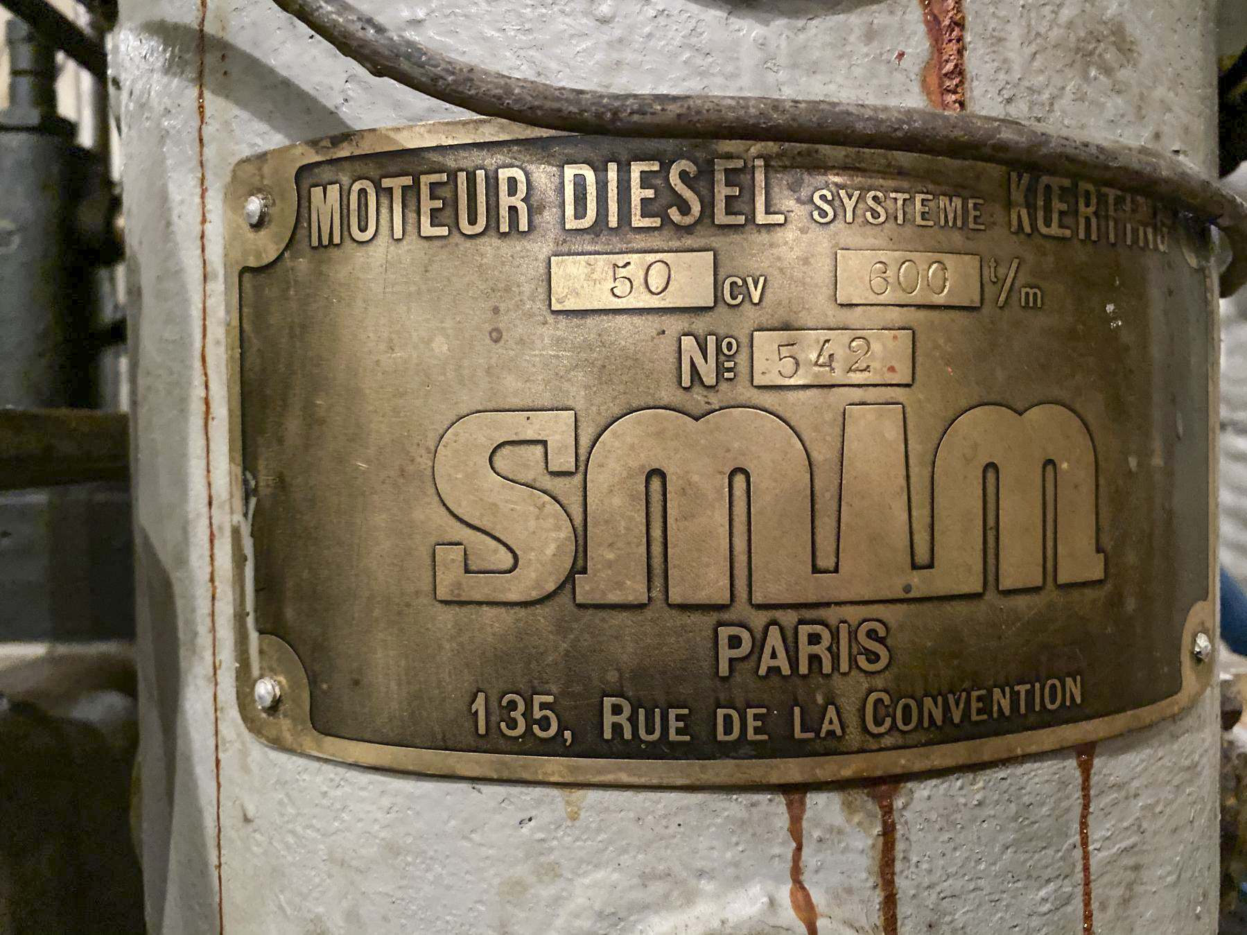 Ligne Maginot - SAINT ROCH (SHR) - (Ouvrage d'artillerie) - L'usine électrique 
Moteurs SMIM 2SR19
Plaque d'identification constructeur