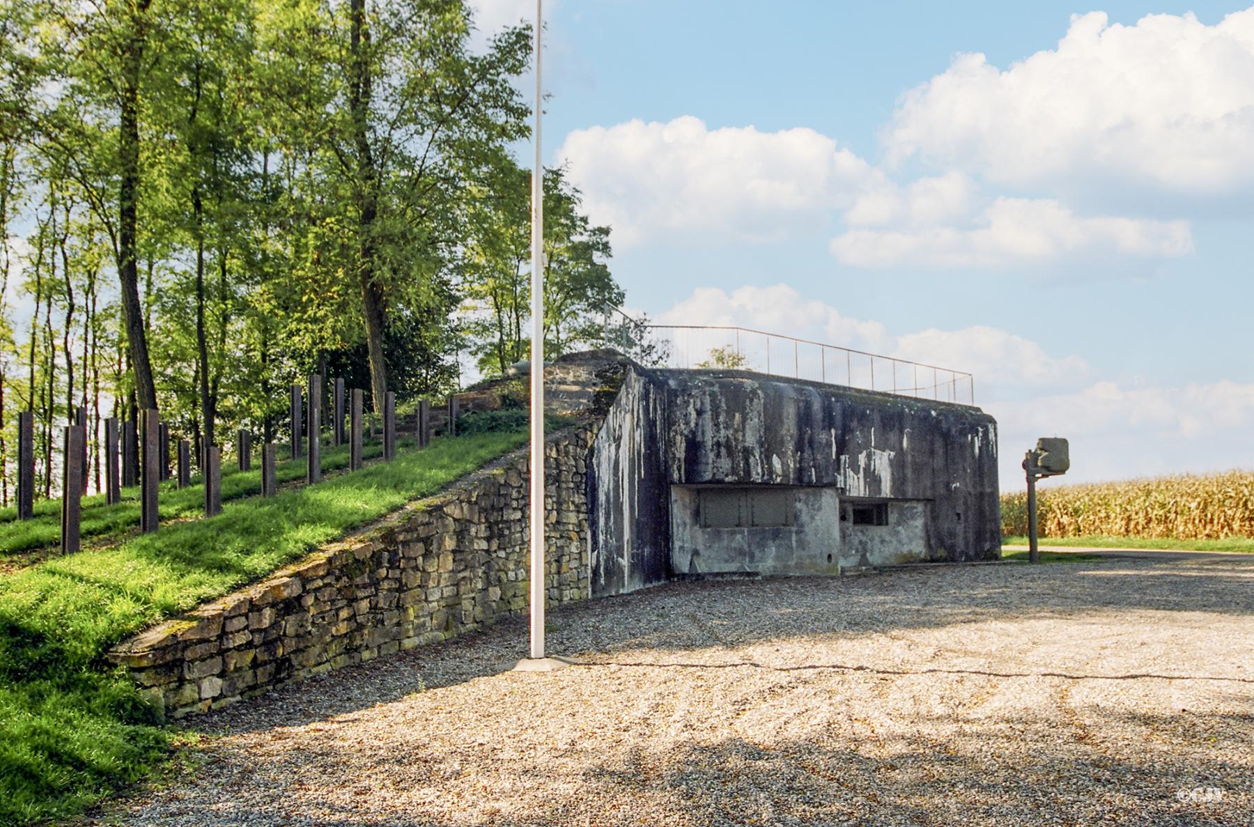 Ligne Maginot - 86 - ASCHENBACH - (Casemate d'infanterie - double) - La façade nord-est