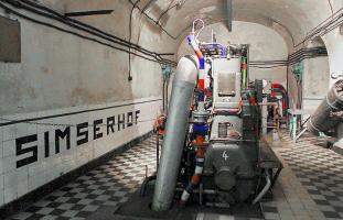 Ligne Maginot - SIMSERHOF - (Ouvrage d'artillerie) - L'usine électrique
Groupe électrogène n°4