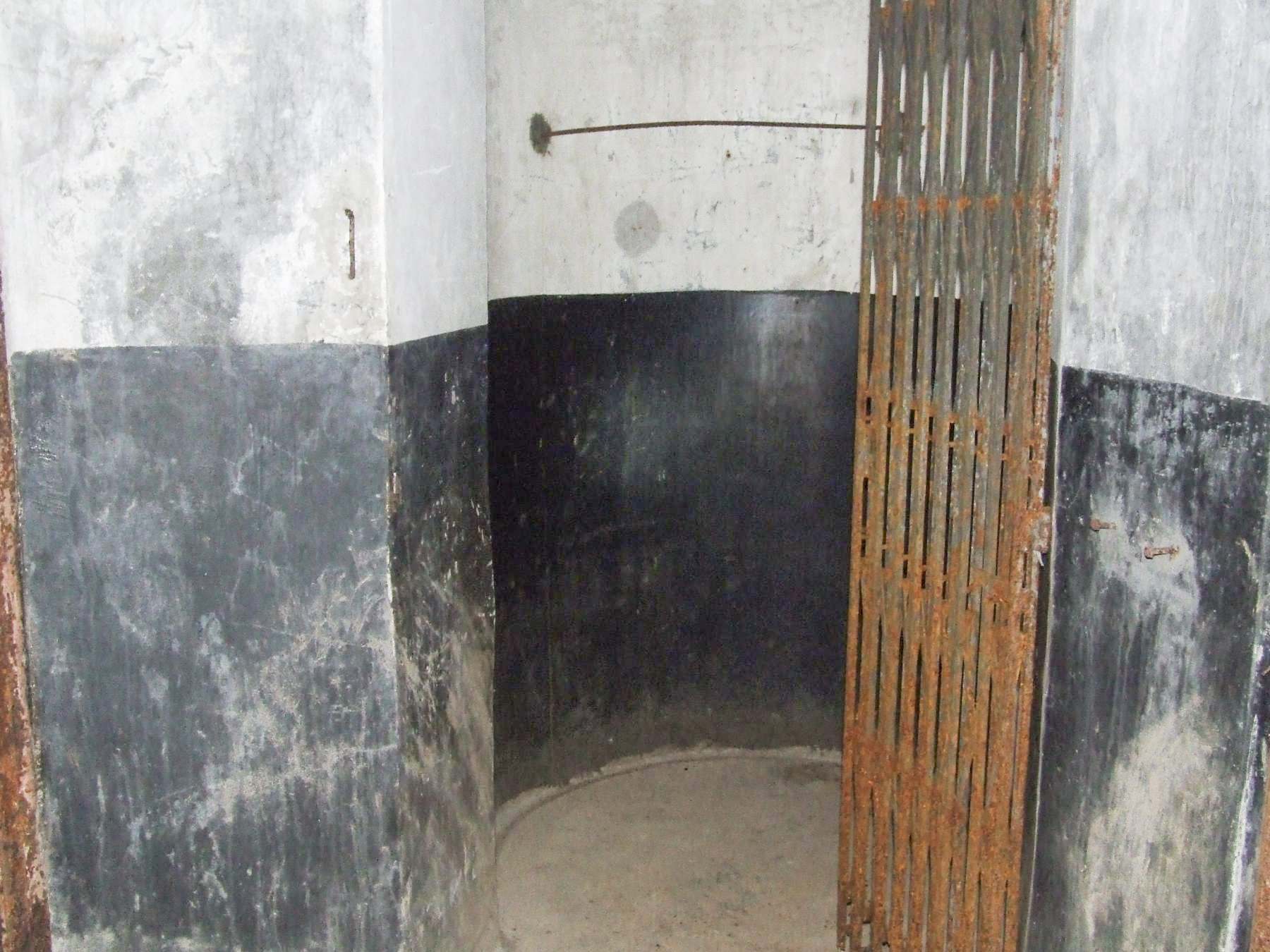 Ligne Maginot - FREUDENBERG - (Casemate d'infanterie) - Le local de stockage sous le puits de la cloche GFM