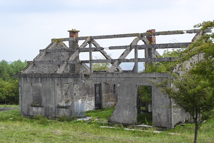 Ligne Maginot - HAUT POIRIER - (Ouvrage d'infanterie) - Le casernement extérieur en 2005