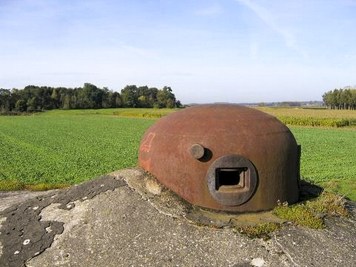 Ligne Maginot - A22 - TRINQUETTE - (Casemate d'infanterie) - 