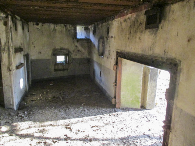 Ligne Maginot - A25 - RODIGNIES EST - (Casemate d'infanterie - double) - Intérieur du blockhaus.